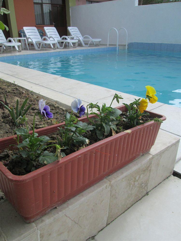 Beyaz Kale Hotel Памуккале Екстериор снимка