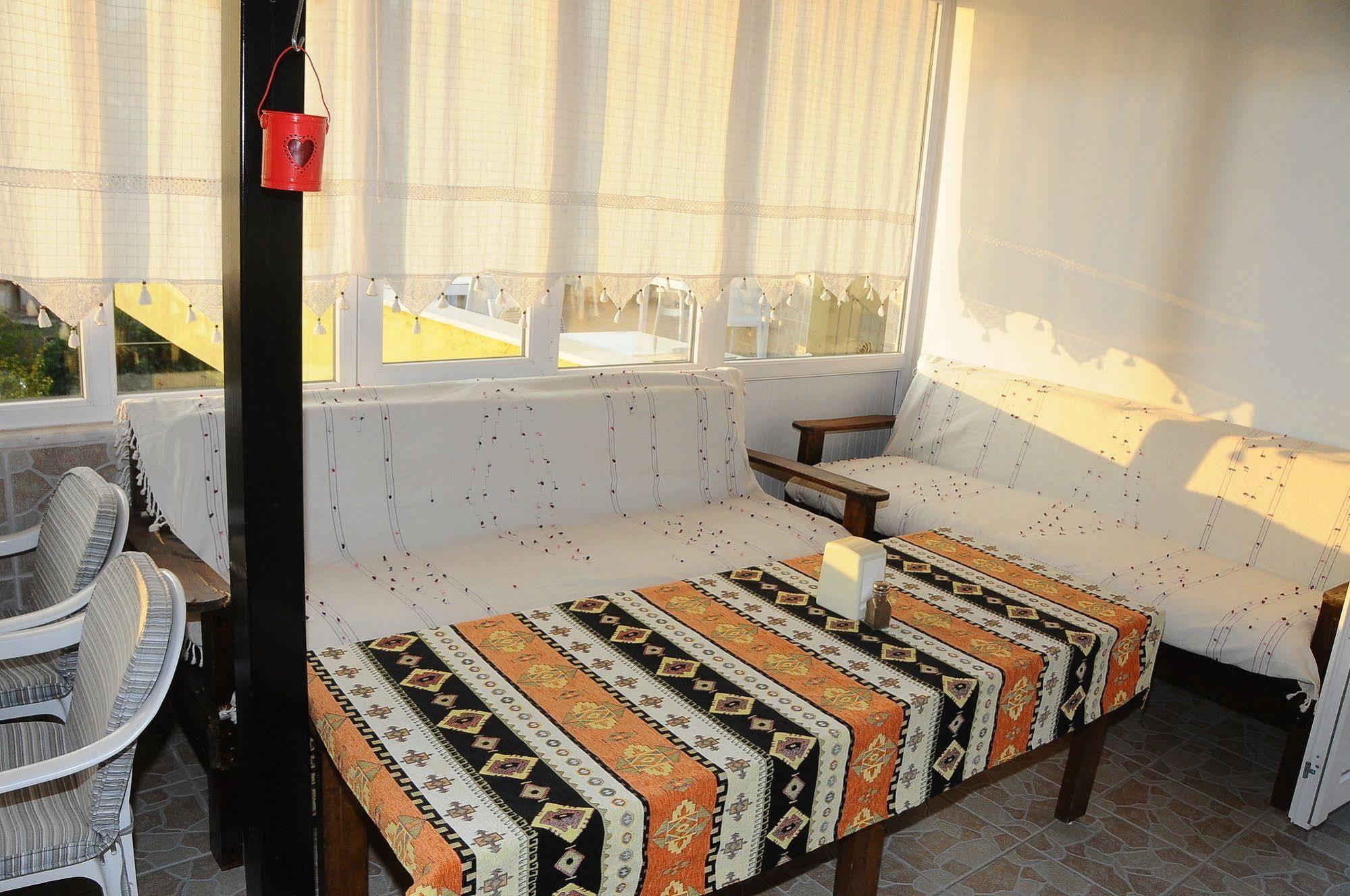 Beyaz Kale Hotel Памуккале Екстериор снимка